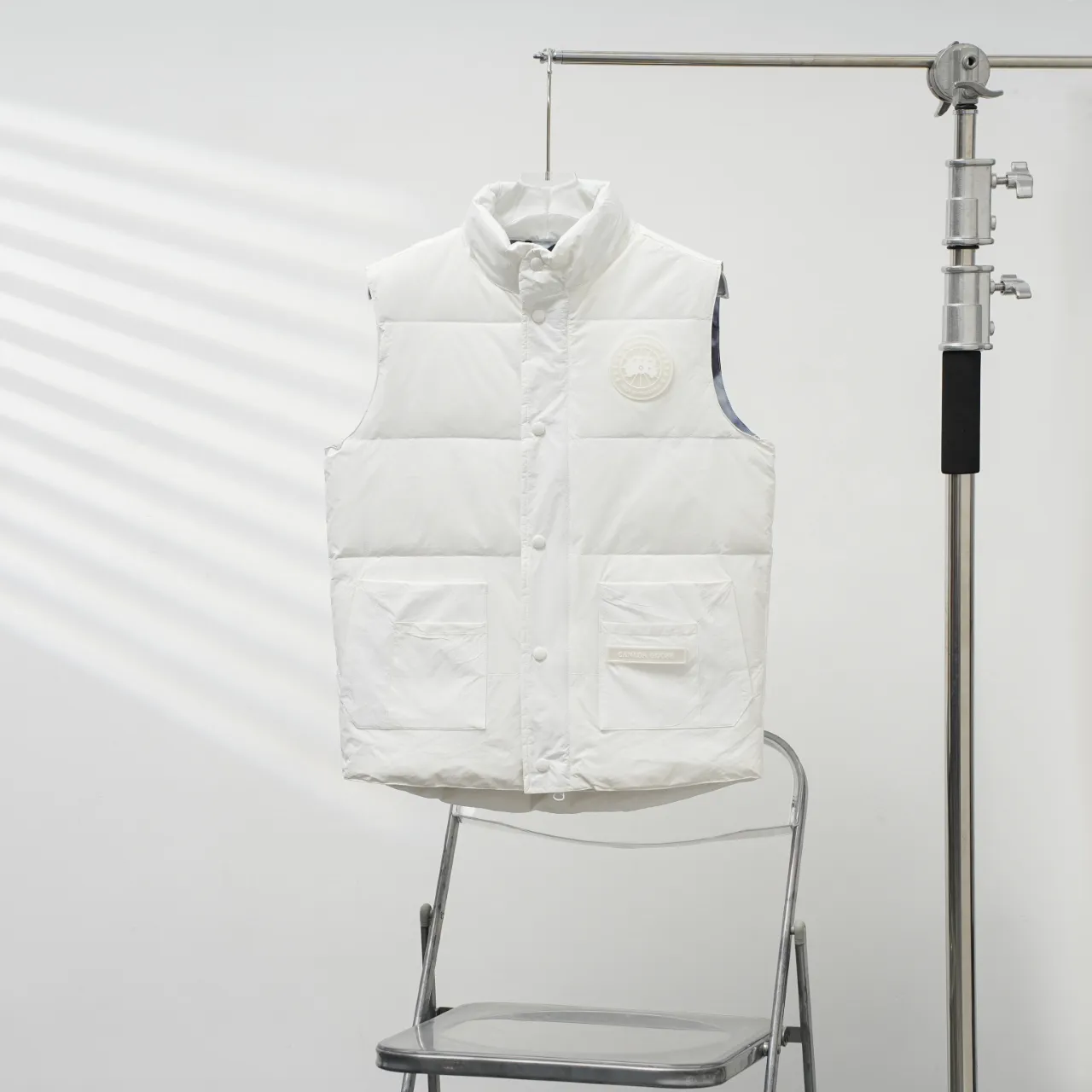 P400 CANADA GOOSE丨Canada Goose Glacier Stand Collar Down Vest Color: White Size: XS-XXL